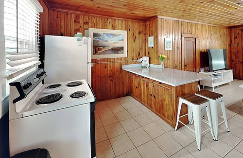 Topsail Beach House | Sea Glass Suites #2 | Garden Views, Pet-Friendly