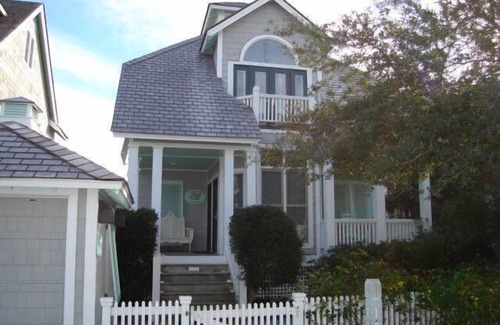Bald Head Island House | Sea Horse Cottage 2.5 Bedroom BHI Creek Front - Marsh front Expansive vi