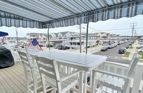 Sea Isle City House | Sea Isle Home with awesome bay/wetland views!