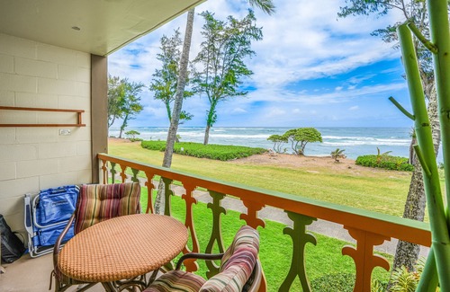 Wailua Apartment | Sea La Vie| Relaxing Studio Oceanfront with AC