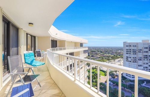 Marco Island Condo | SEA MAR CONDO II - 19th Floor Penthouse South Seas Tower 3