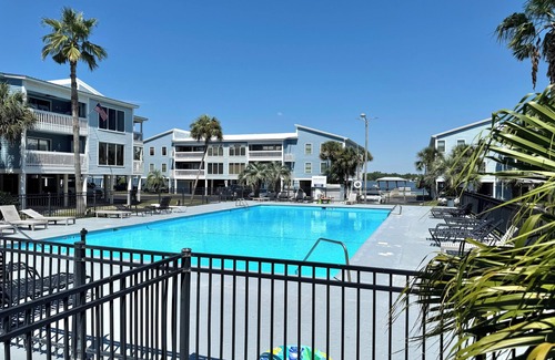 Gulf Shores Condo | Sea Oats C203 2 bedroom/2 bathroom pet friendly