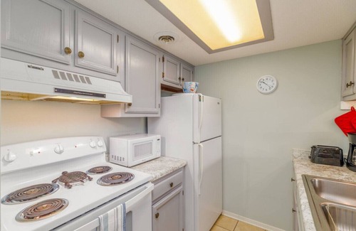 Carolina Beach Apartment | Sea-renity at Driftwood Villas