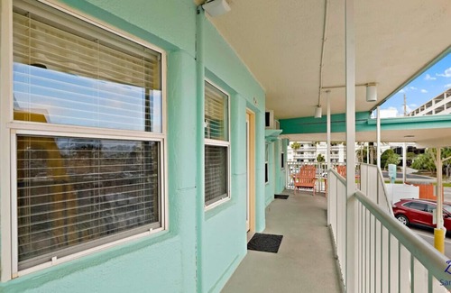North Redington Beach Apartment | Sea Rocket 16: Second Floor Tranquility