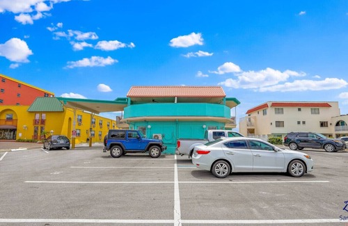 North Redington Beach Apartment | Sea Rocket 16: Second Floor Tranquility