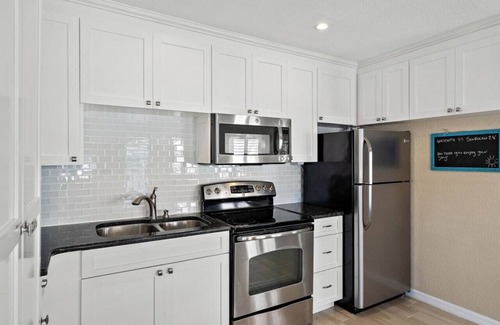North Redington Beach Apartment | Sea Rocket 28: 1BD/1BA Beachside Tranquility