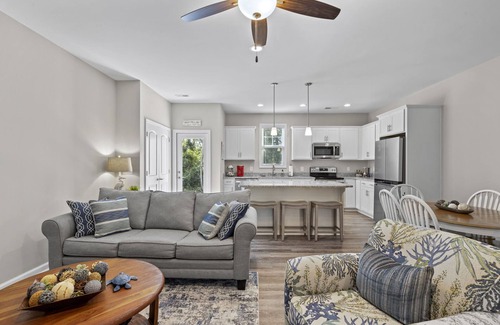 Morehead City House | Sea Shanty Bring your boat! 10% off for a 7-night stay! Pet Friendly!