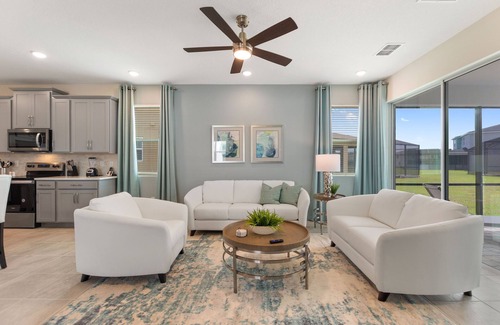 Four Corners Cottage | Sea Shore at Solara Resort 401