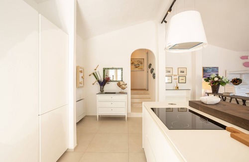 Tiriddo Villa | SEA SOUL VILLA with direct access to the sea