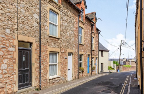 Watchet Cottage | SEA SPRAY, pet friendly, character holiday cottage in Watchet