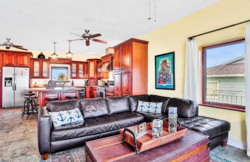 Bethune Beach House | Sea Turtle Manor