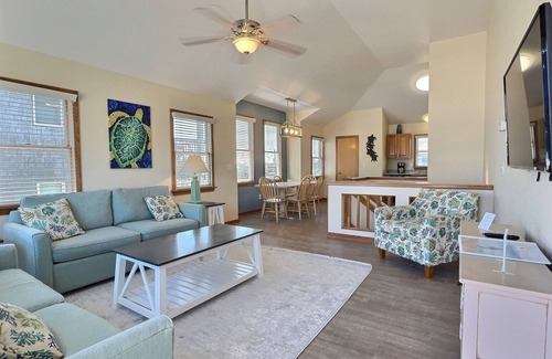Hatteras Island Cottage | Sea Turtle- Oceanview Villa- Short Walk to Beach- Community Pool & Spa