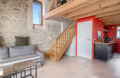 Prefailles Ski Chalet | Sea view, 30m from beach, 5 adults & 1 child