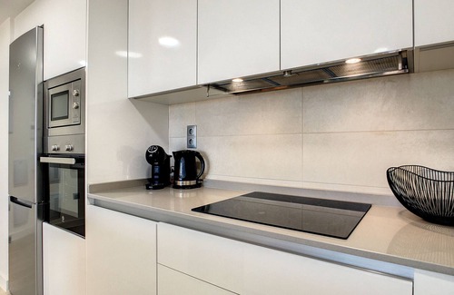 Diputacion de Rincon de San Gines Apartment | Sea view apartment, pool, wifi, gym