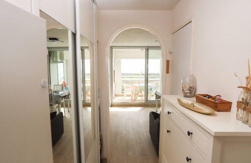 Saint-Cyprien Plage Apartment | Sea view apartment with access to beach and 3-star swimming pool à St Cyprien