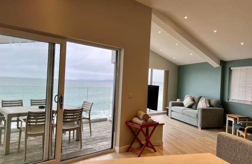 Westleigh Apartment | Sea View Apartment 74, Luxury 3 bed, Golden Bay Holiday Village