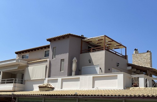 Spata-Artemida Apartment | Sea view apartment near the beach