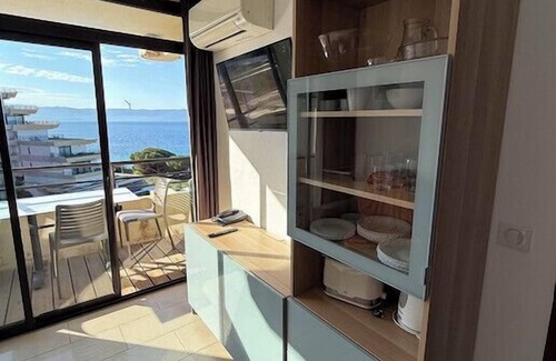 Ajaccio Apartment | Sea view apartment on the Ajaccio golf course