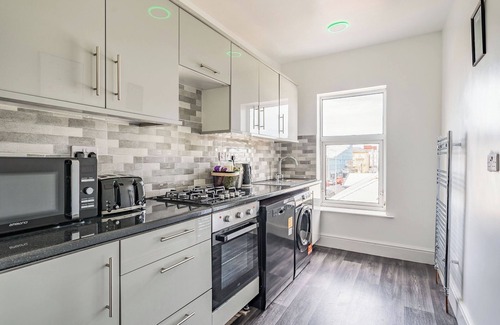 South Shore Cottage | Sea View Apartment Two - UK36847
