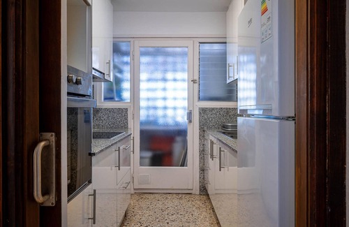 Altafulla Apartment | Sea-View Apartment with Terrace, 2 Bedrooms, Parking, 350m from Altafulla Beach