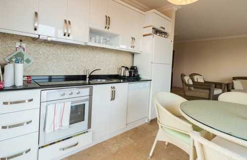 Kas Apartment | Sea View Flat 5 min to Ancient City in Kas