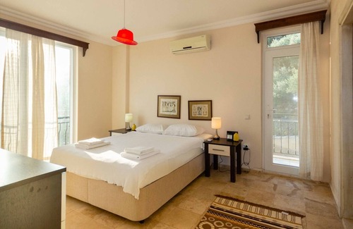 Kas Apartment | Sea View Flat 5 min to Ancient City in Kas