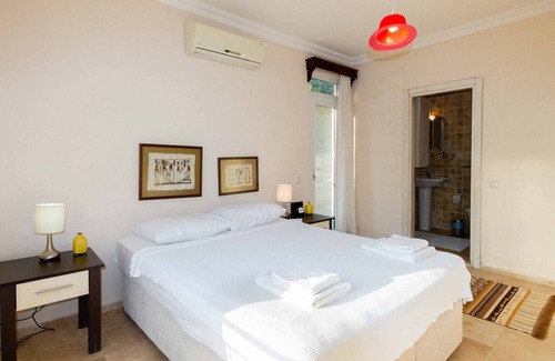 Kas Apartment | Sea View Flat 5 min to Ancient City in Kas