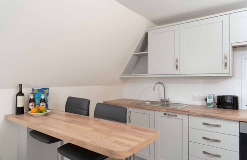 St Ives Apartment | Sea View Modern 1BR Apartment near to centre