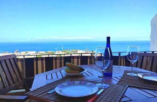 Santiago del Teide Apartment | Sea View Playa Arena by HelloApartments