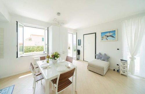 Cervo Apartment | [Sea View Villa] Luxury Pool with Garden