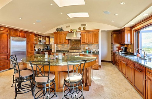 La Jolla Heights House | Sea View Villa w/Private Pool, Hot Tub, fireplace, wine bar, Piano in La Jolla