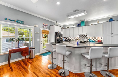 Eastpoint House | Sea You Soon, Bay View, Pet Friendly