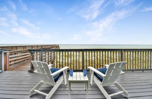 Navarre Beach Apartment | Seabatical