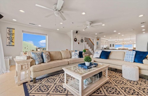 Navarre Beach Apartment | Seabatical