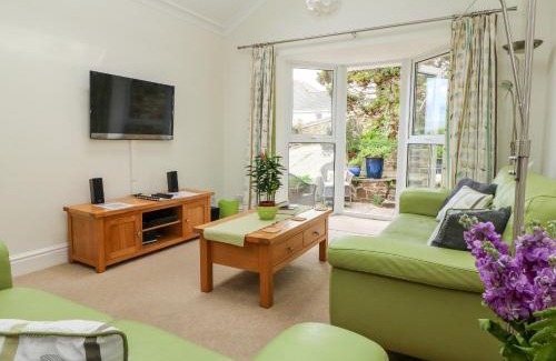 Mylor Churchtown House | Seabien