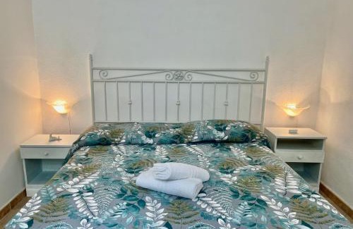 Matta 'e Peru Apartment | Seadas - Mare 2 min-Giardino-Wi-Fi-AC-Parcheggio-BBQ -Pet Friendly