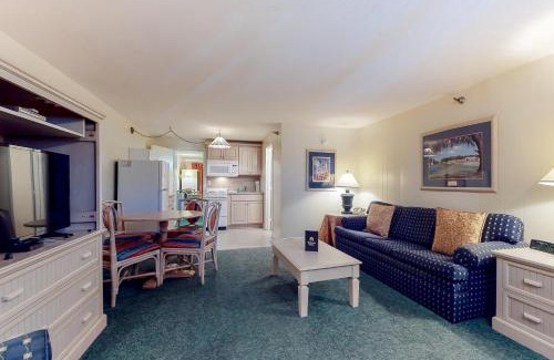Ogunquit Apartment | Seafarer Resort
