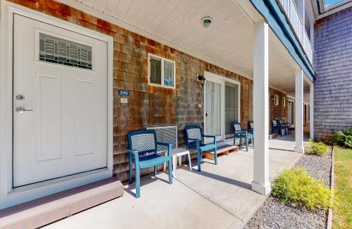 Ogunquit Apartment | Seafarer Resort