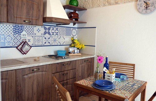 Polignano a Mare Apartment | Seafront Apartment in Polignano a Mare for 2 people