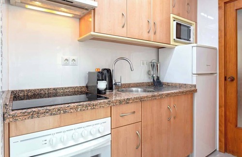 Almunecar Apartment | Seafront Apartment 4 pers, El Paseo A/C, Wi-Fi
