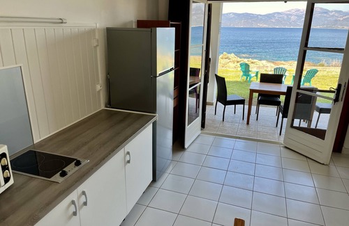 Calcatoggio Apartment | Seafront apartment for 4 people in the heart of nature