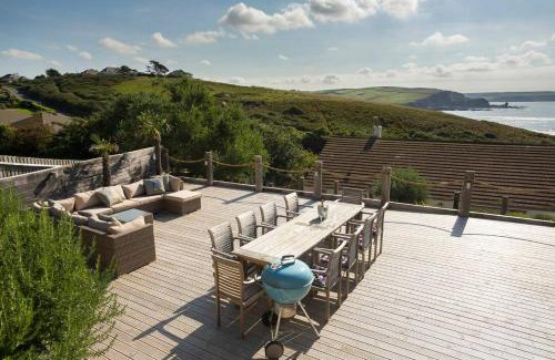 Bigbury-on-Sea House | Seafront Beach House With Panoramic Views