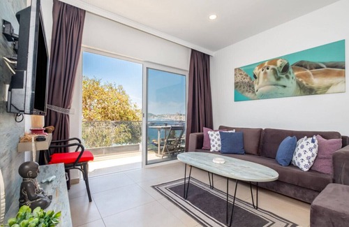 Bodrum City Center Apartment | Seafront Flat with Breathtaking Sea View in Bodrum