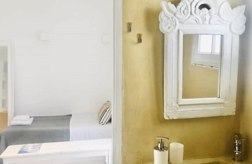 Naousa Apartment | Seafront Naoussa Old Port studio Casa Evriali with amazing location and sea view