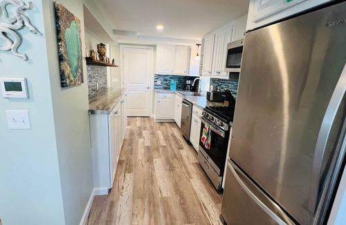 Plymouth House | Seaglass*airy 4bd bungalow* 5 min walk to beach*dog friendly