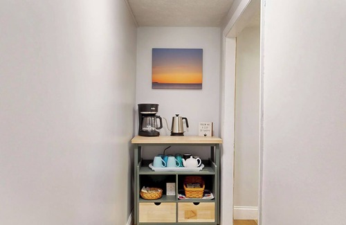 Old Orchard Beach House | Seaglass Cottage by Bayley Vacation Rentals
