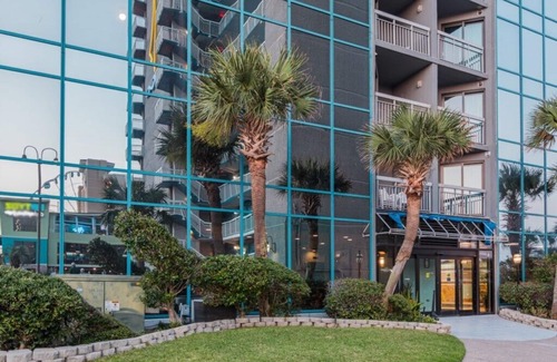 Downtown Myrtle Beach Condo | SeaGlass Tower™ - 1 Bedroom Standard - Limited View