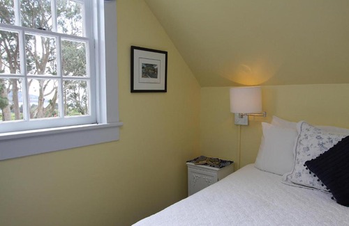 Mendocino Bed & Breakfast | Seagull Inn Bed & Breakfast