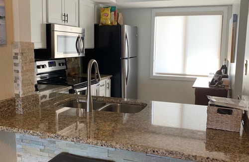 Fort Myers Beach Condo | Seagull Serenade Sportsman's Cove at Fort Myers Beach