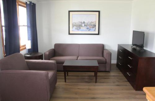 Chincoteague Hotel | Seahawk Motel